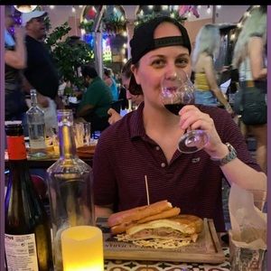 Meet your Posher, Anna